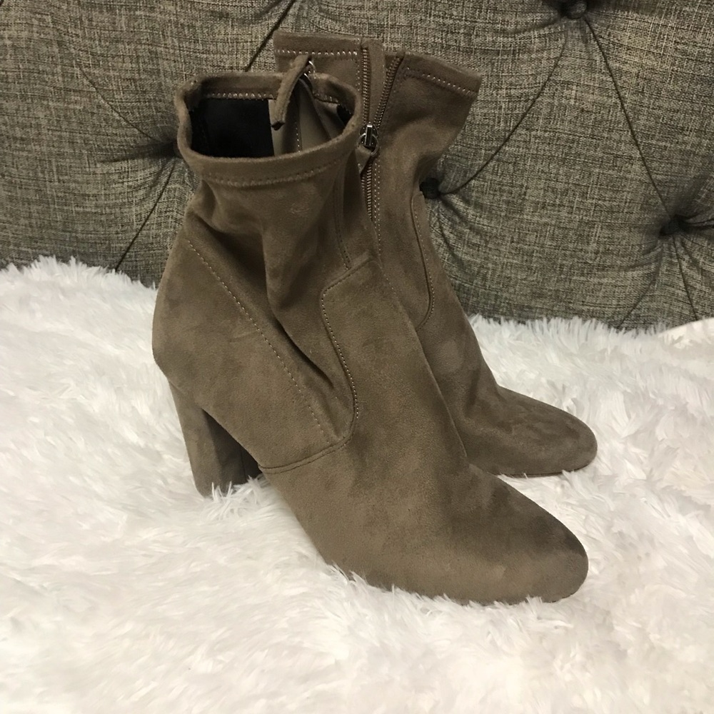 Steve Madden Brisk Ankle Bootie